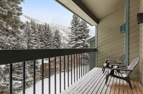 Photo 13 - Riverside Condos A102 by Avantstay Condo Close To Downtown, Town Park & Ski Lift #8