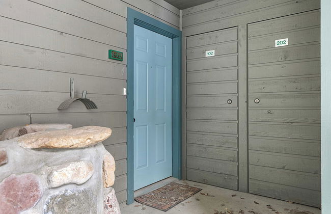 Riverside Condos A102 by Avantstay Condo Close To Downtown, Town Park & Ski Lift #8 - Foto 19