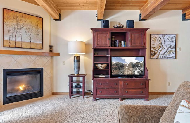 Riverside Condos A102 by Avantstay Condo Close To Downtown, Town Park & Ski Lift #8 - Foto 14