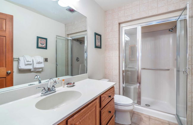 Riverside Condos A102 by Avantstay Condo Close To Downtown, Town Park & Ski Lift #8 - Foto 10