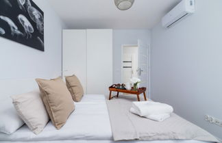 Photo 3 - Apartment Bronowicka by Renters