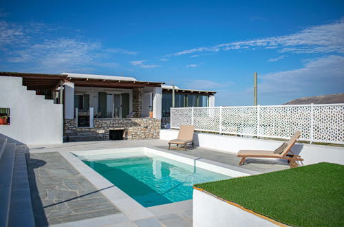 Photo 20 - Villa for 6 Guests With Private Pool! In Agia Irini - Walking Distance to Beach