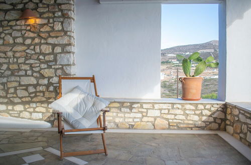 Foto 13 - Villa for 6 Guests With Private Pool! In Agia Irini - Walking Distance to Beach