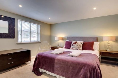 Foto 9 - A Large, Beautifully Styled Home in Brighton Sleeps12