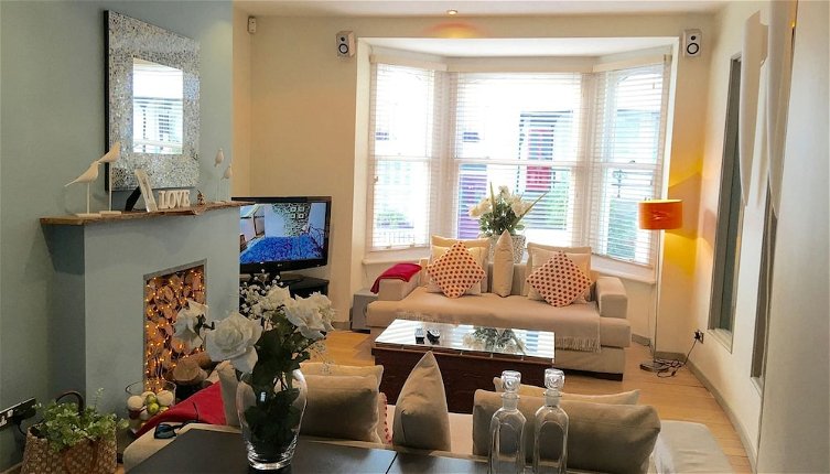Foto 1 - A Large, Beautifully Styled Home in Brighton Sleeps12