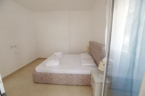 Photo 3 - Sion Saranda Albania Apartment