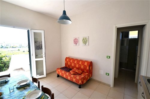 Photo 3 - Charming Apartment In Central Location With Air Conditioning ; Pets