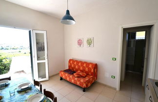 Photo 3 - Charming Apartment In Central Location With Air Conditioning ; Pets