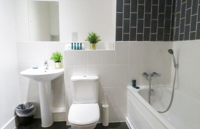 Tudors eSuites Two Bedroom & Balcony - Foto 14