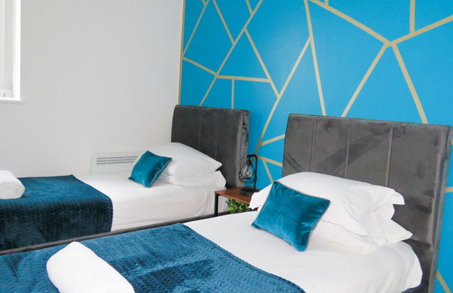 Tudors eSuites Two Bedroom & Balcony - Foto 3