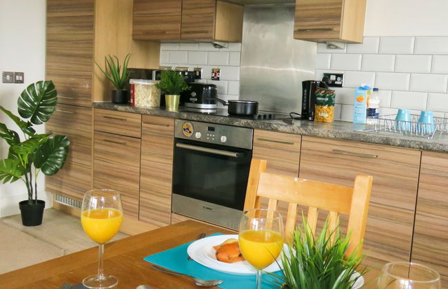 Tudors eSuites Two Bedroom & Balcony - Foto 8