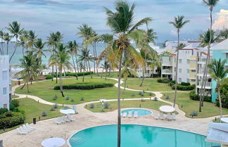 Photo 1 - Ocean View, Private Beach, Playa Turquesa