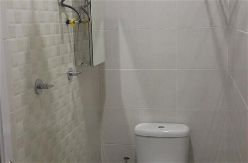 Foto 4 - Mri Homestay Sg Buloh - 3 Br House on First Floor With Centralised Pool
