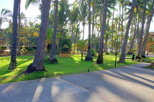 Photo 53 - Villa Facing the Beach in a Large Terrace 7 Pools, Tennis Courts, Security