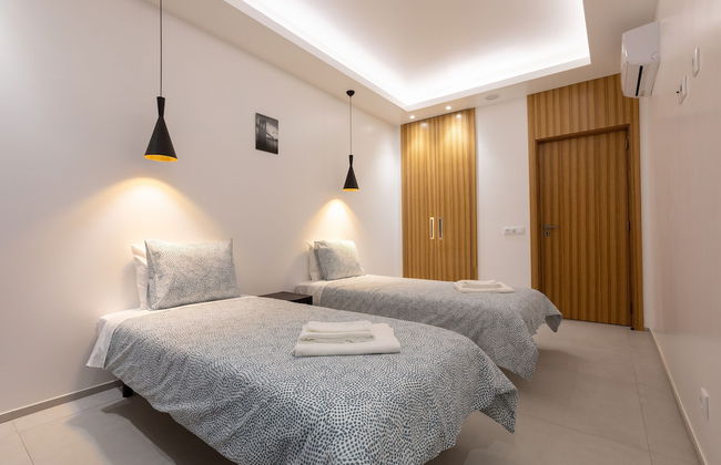 Correeira Luxury Residence T2 B - Albufeira, Pools, Wifi, Bbq, Beach - Foto 5