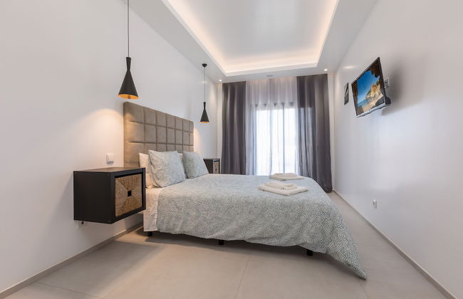 Correeira Luxury Residence T2 B - Albufeira, Pools, Wifi, Bbq, Beach - Foto 2