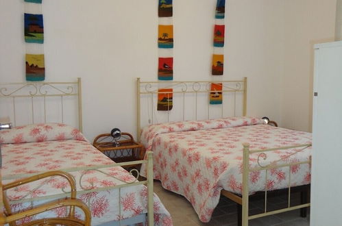 Photo 3 - Lovely Apartment Just 40m From the sea