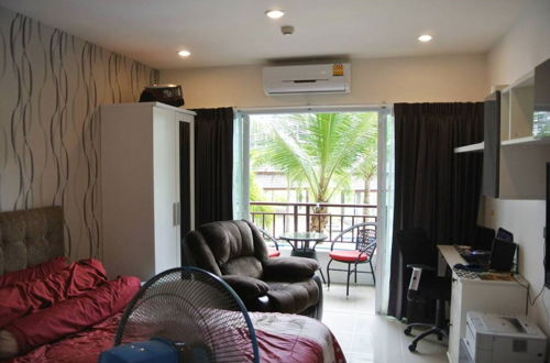 Foto 5 - Ad Condominium Bang Saray F2 R205 - Fully Equipped Apartment Suite