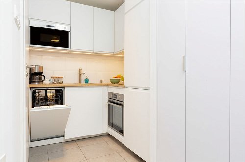 Photo 30 - Apartments Westfield Arkadia by Renters