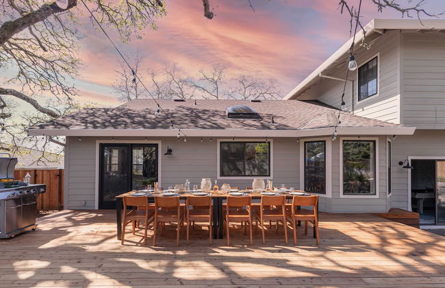 Jasmine by Avantstay Entertainers Paradise w/ Hot Tub, Pool Table & Large Patio - Foto 17