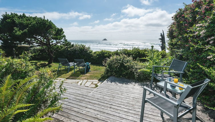 Photo 1 - Arch Cape Escape by Avantstay Sensational Clift Top Home w/ Pacific Ocean Views