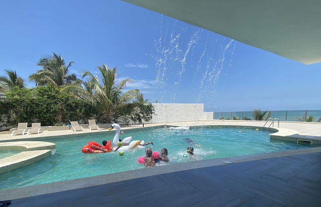 Villa Somone Pied Dans L'eau - Foto 1