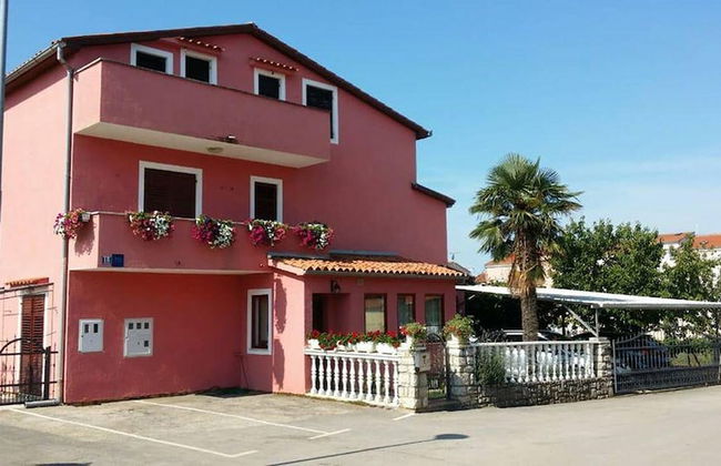 Simple Apartment a3 for 5 Guests in Vrvari, Close to the Beach - Foto 3