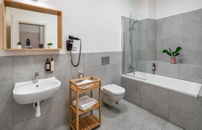 7 Tales Apartments by Adrez Living - Foto 46