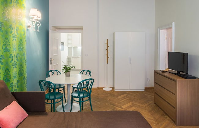 7 Tales Apartments by Adrez Living - Foto 11