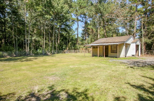 Foto 49 - Historic Cottage for 6 Porch swing Pets