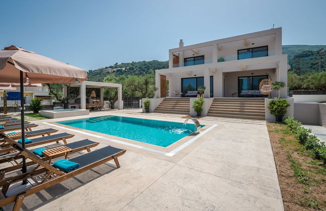 Delight Luxury Villa - Photo 64