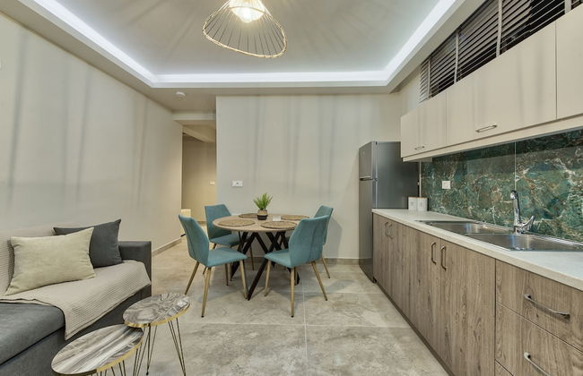 Delight Luxury Villa - Photo 38