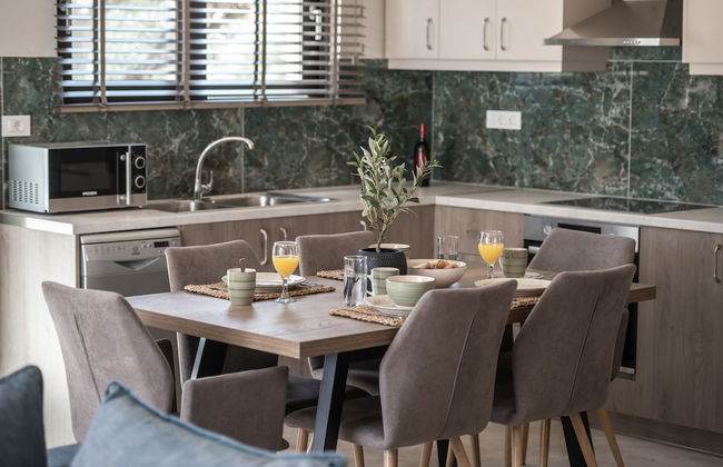 Delight Luxury Villa - Photo 30