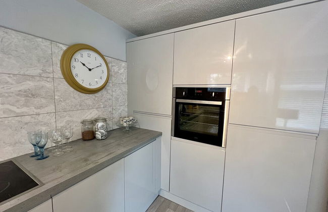 BookedUK - Lovely 2BR Flat in Hoddesdon - Foto 34
