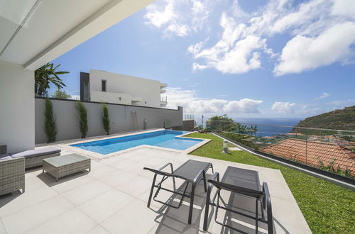 Photo 29 - House With Pool and sea View, Pearl of Calheta