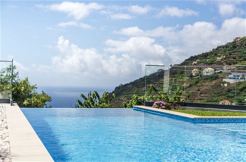 Foto 31 - House With Pool and sea View, Pearl of Calheta