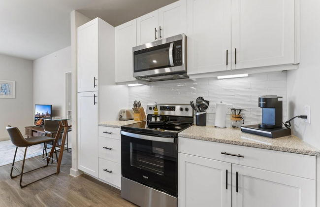 Prime Soco Quaint 1BR King Suite w Pool Parking - Foto 11