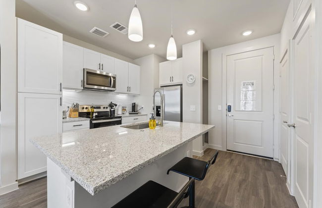 Prime Soco Quaint 1BR King Suite w Pool Parking - Foto 7