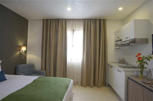 Foto 30 - Maia Hotel Suites