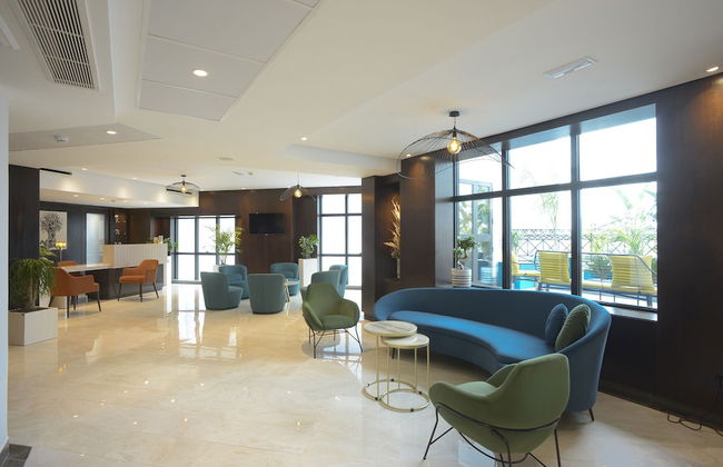 Maia Hotel Suites - Foto 1