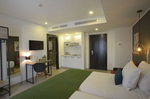 Photo 10 - Maia Hotel Suites
