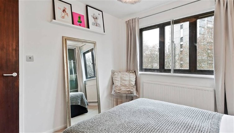 Photo 1 - Modern 2 Bedroom Apartment in Hoxton