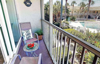 Photo 3 - Kingston Arms On Lido Key 1BR