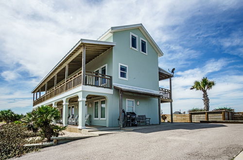 Photo 44 - Sandcastle Beach House