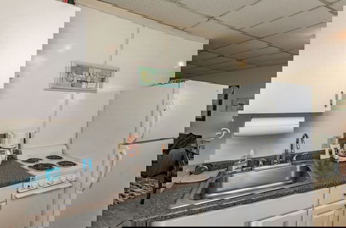Photo 2 - Ir06-buried Treasure
