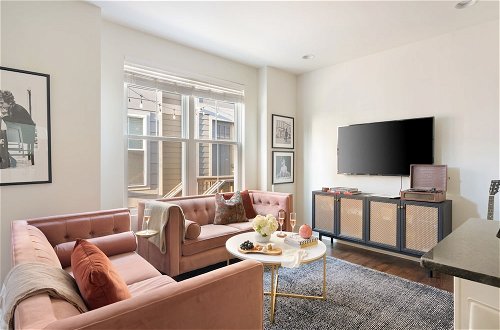 Photo 1 - Hart Suite Buyout 8 by Avantstay Two Nashville Town Houses w/ Stunning Amenities & Design