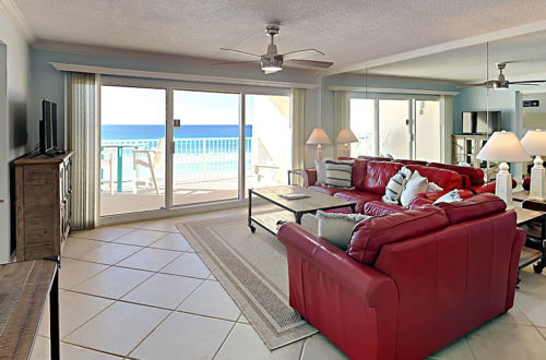 Photo 10 - Beach House #302a