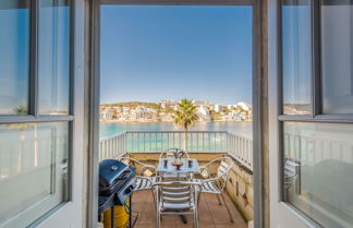 Photo 1 - Blue Harbour 1 Seafront Holiday 2-bedroom Apartment With Terrace St Pauls Bay