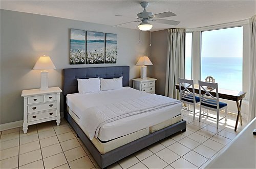 Foto 16 - Emerald Beach by Southern Vacation Rentals