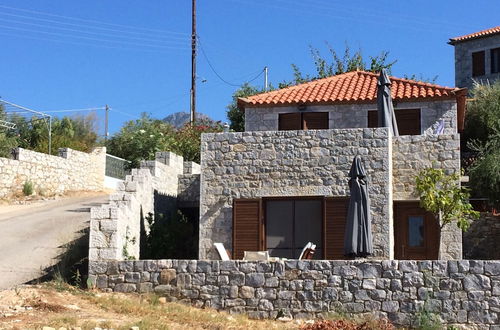 Foto 1 - Leonidas Stone Houses Near Beach 50 Meters Away From Tavern With Local Food